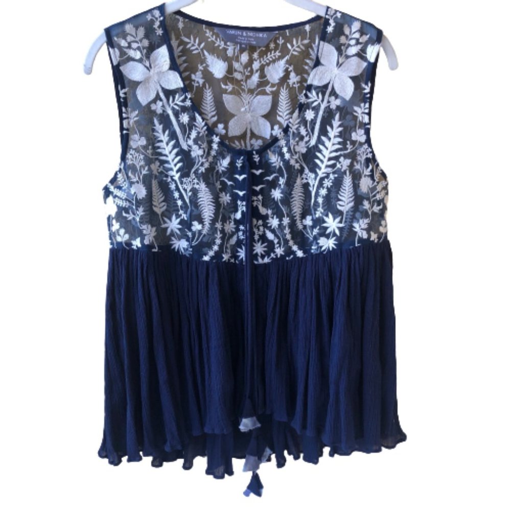 Anthropologie Varun & Nidhika Lace Pleats Sleeveless Top Blue size Medium